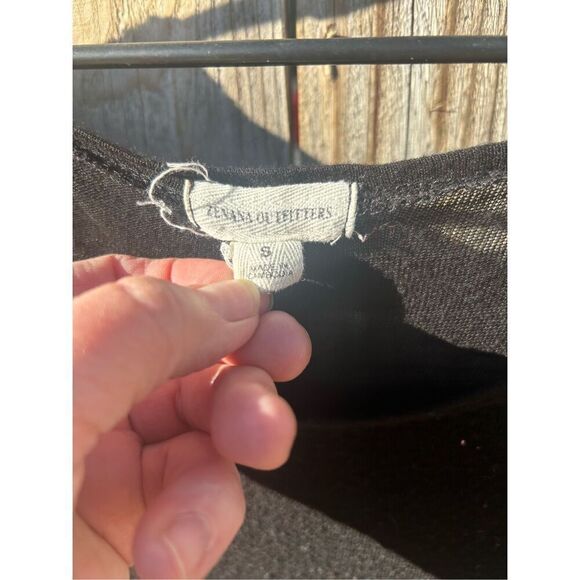 Zenna Outfitters noise sheer striped short sleeve size small - Picture 3 of 8